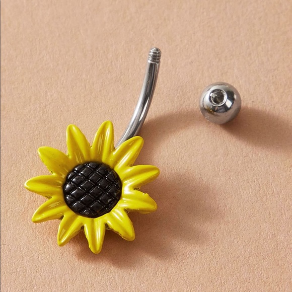 Sunflower 🌻 Belly Ring - Picture 2 of 2